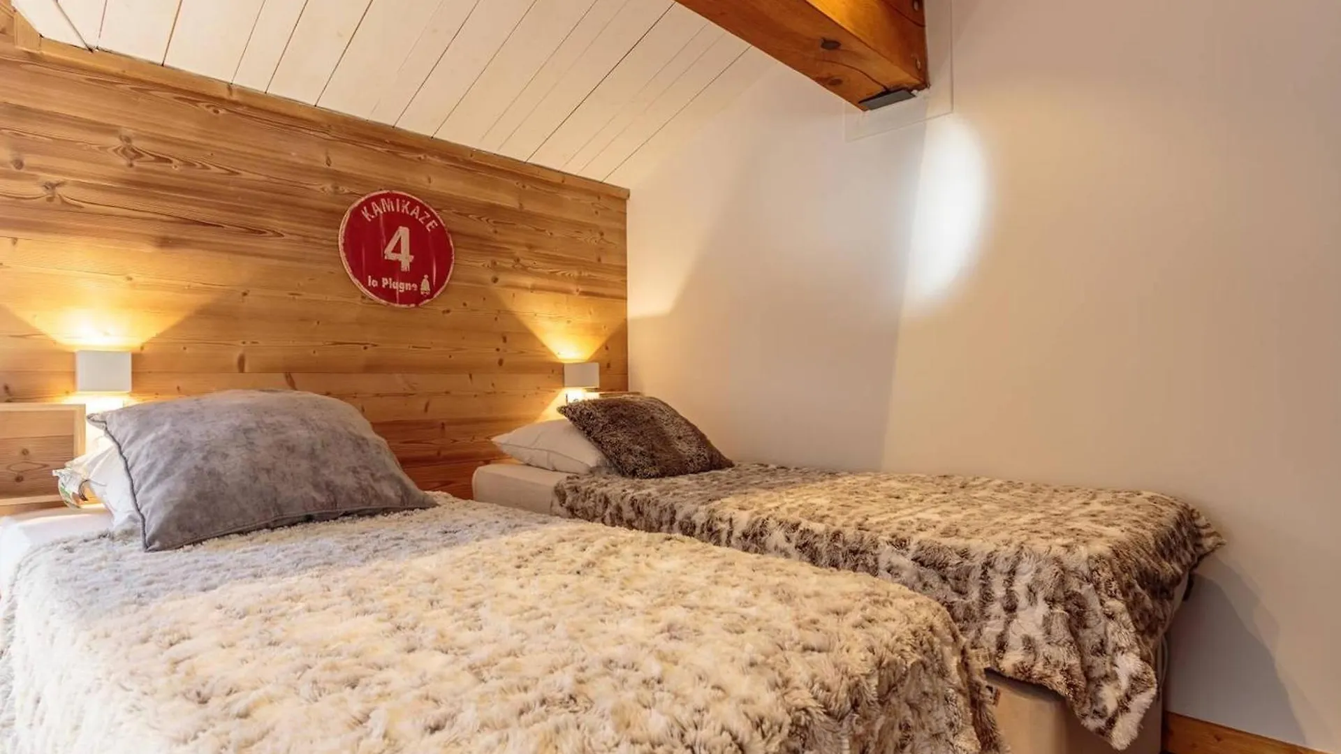 Chalet Renove Skis Aux Pieds, 4 Chambres, Plagne Soleil - Fr-1-351-144 La Plagne-Tarentaise Feriehus