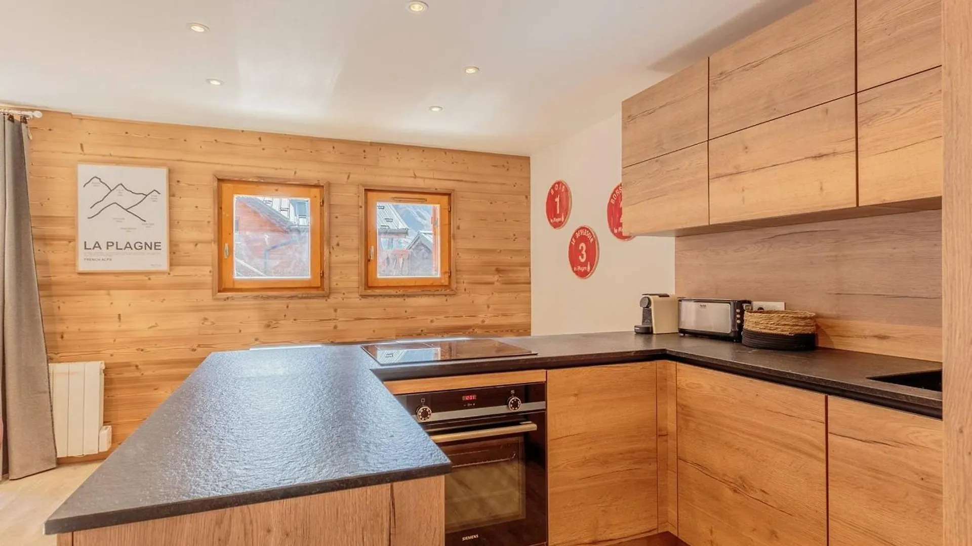 Chalet Renove Skis Aux Pieds, 4 Chambres, Plagne Soleil - Fr-1-351-144 La Plagne-Tarentaise 0*,  Frankrig
